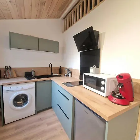 Le Guichard #terrasse#parking Apartman *